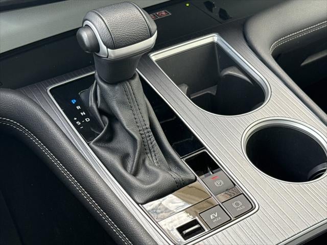 2025 Toyota Sienna XLE 8 Passenger
