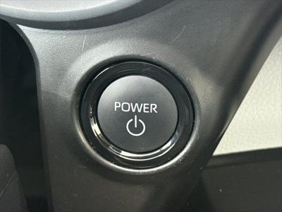 2025 Toyota Sienna XLE 8 Passenger
