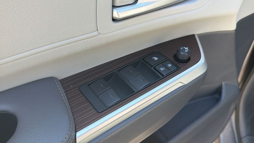 2024 Toyota Sienna XLE 7 Passenger