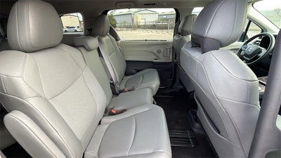 2024 Toyota Sienna XLE 7 Passenger