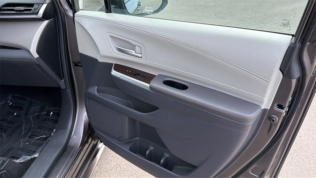 2024 Toyota Sienna XLE 7 Passenger