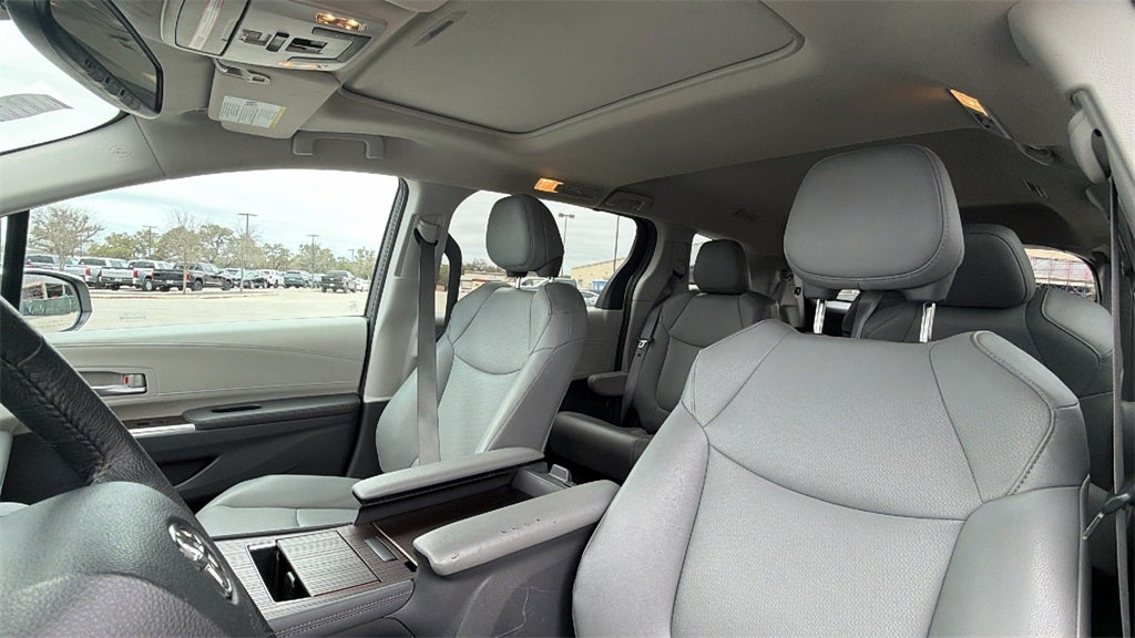 2024 Toyota Sienna XLE 7 Passenger