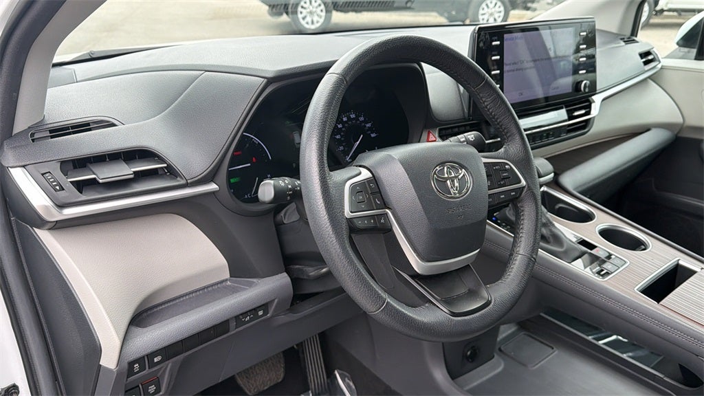2024 Toyota Sienna XLE 7 Passenger