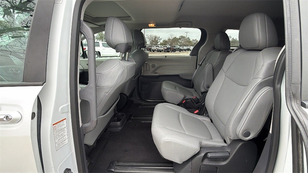 2024 Toyota Sienna XLE 7 Passenger