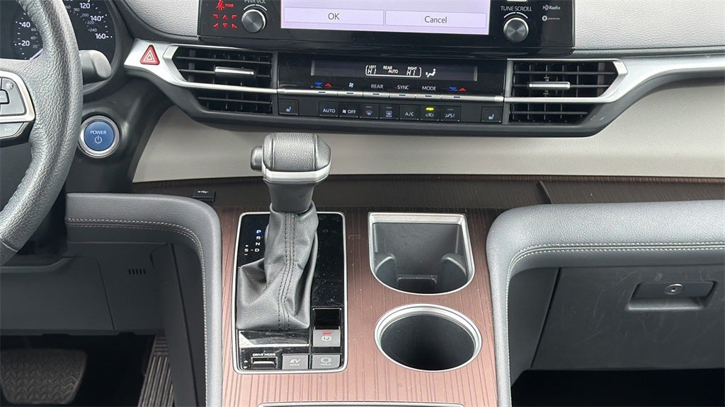 2024 Toyota Sienna XLE 7 Passenger