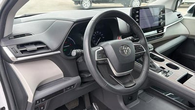 2024 Toyota Sienna XLE 7 Passenger
