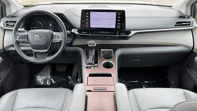 2024 Toyota Sienna XLE 7 Passenger
