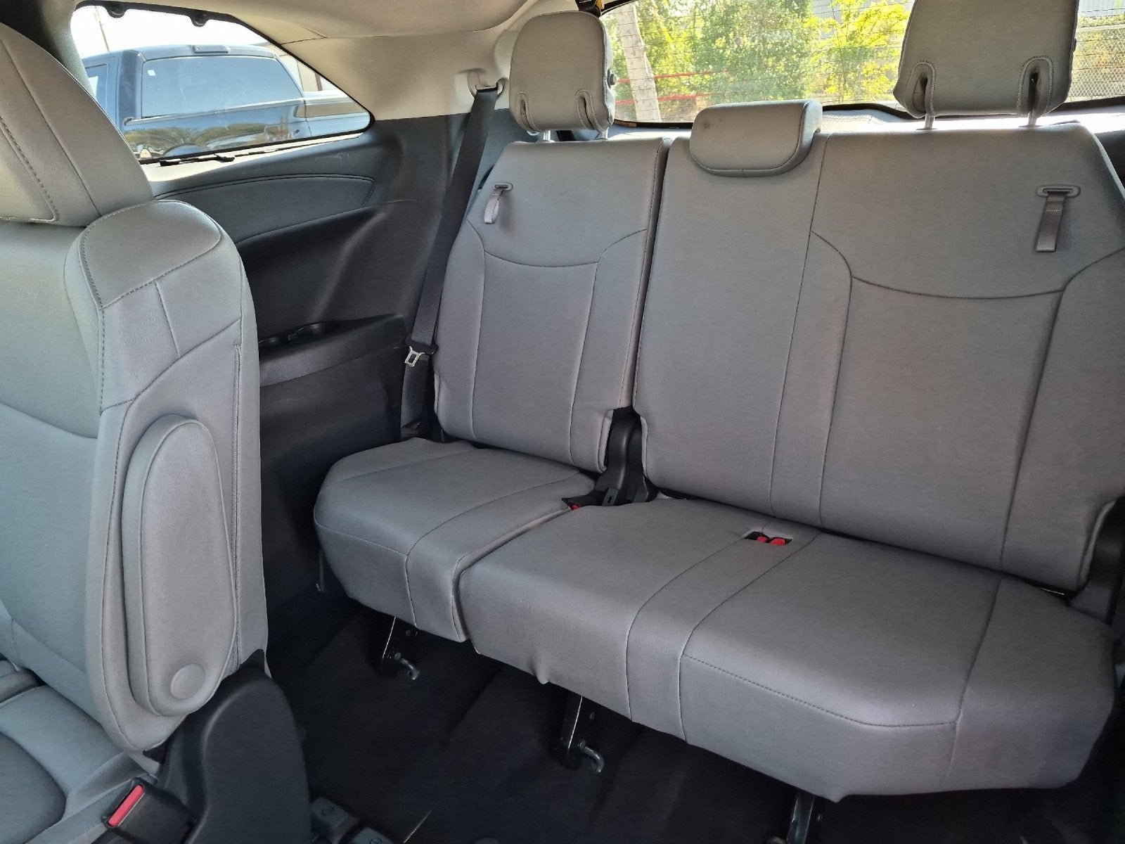 2026 Toyota Sienna XLE 8 Passenger