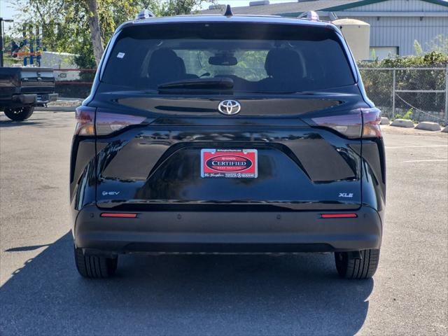 2026 Toyota Sienna XLE 8 Passenger