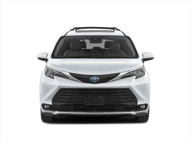 2026 Toyota Sienna XLE 8 Passenger
