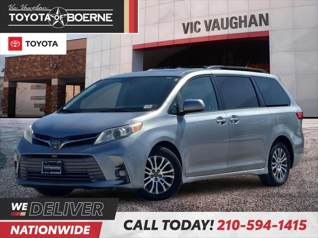 2018 Toyota Sienna XLE 8 Passenger