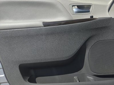 2018 Toyota Sienna XLE 8 Passenger