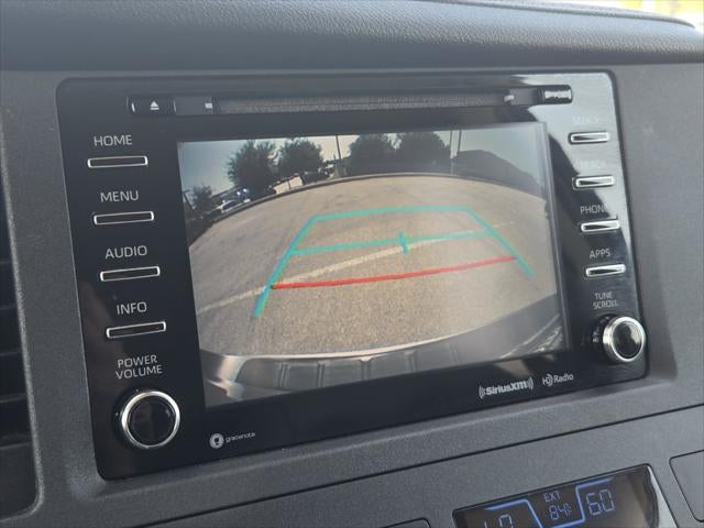 2018 Toyota Sienna XLE 8 Passenger