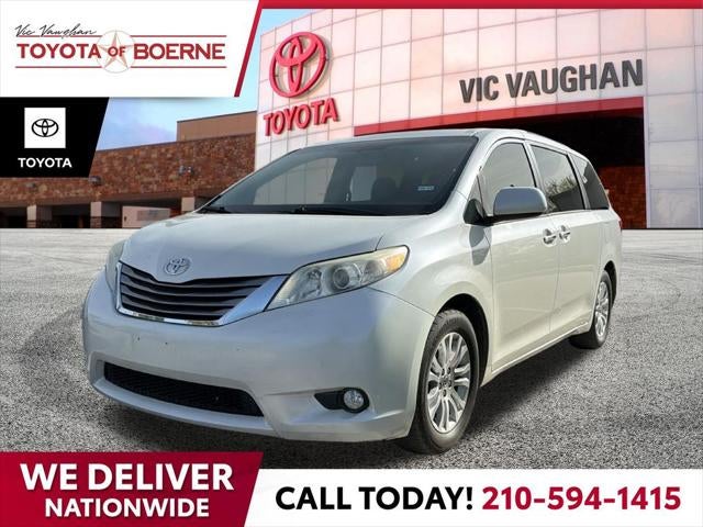 2017 Toyota Sienna XLE 7 Passenger