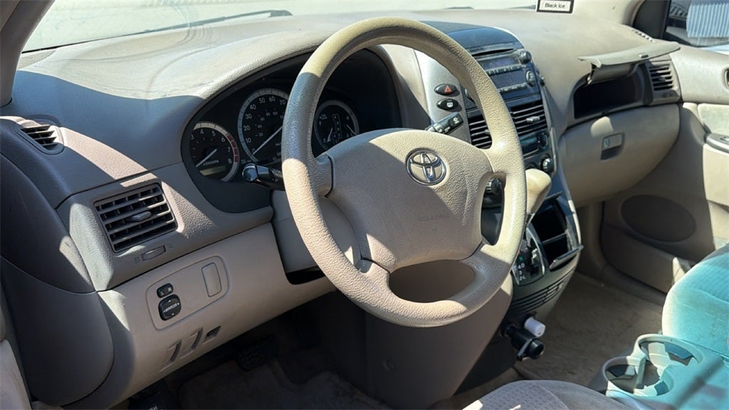 2006 Toyota Sienna CE