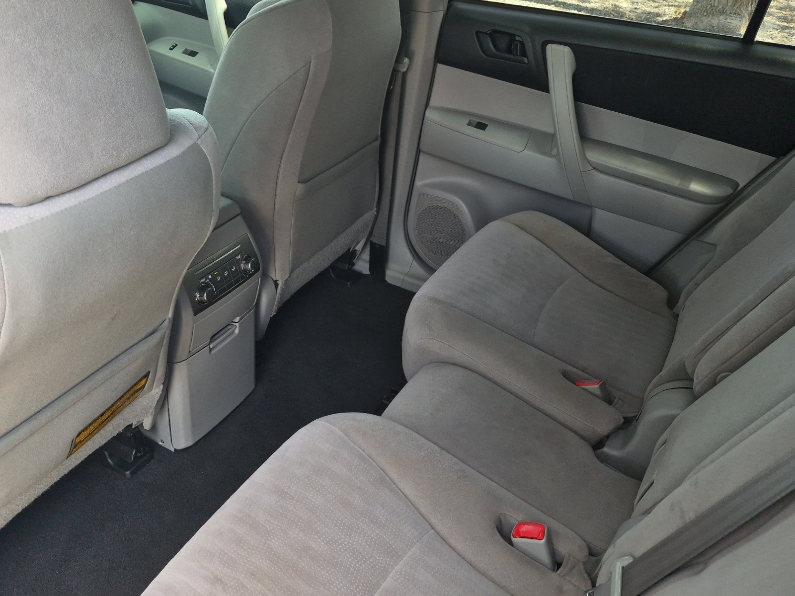 2013 Toyota Highlander Base