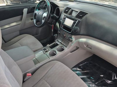 2013 Toyota Highlander Base