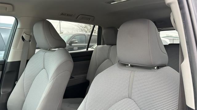 2022 Toyota Highlander Hybrid LE