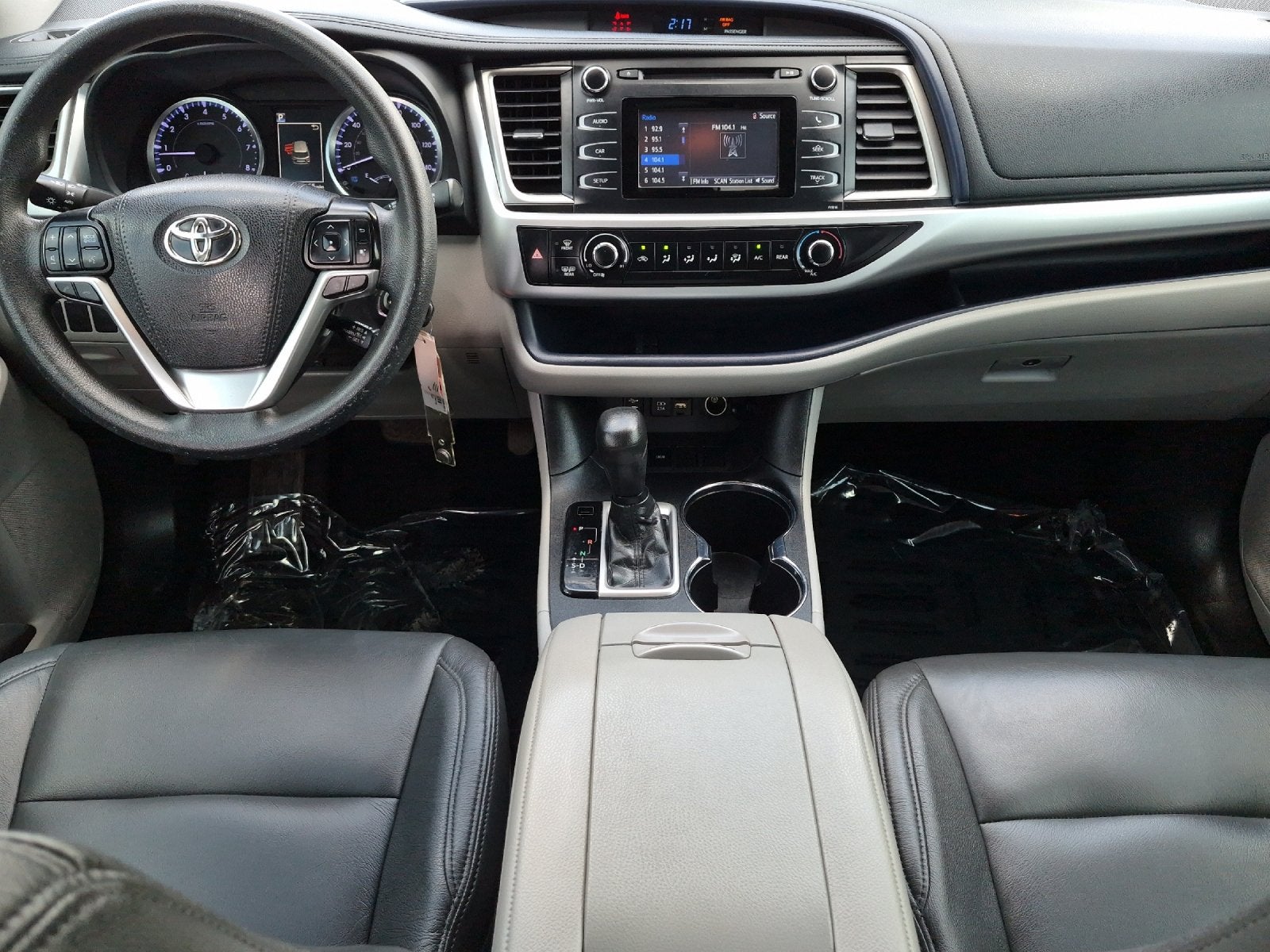 2019 Toyota Highlander LE