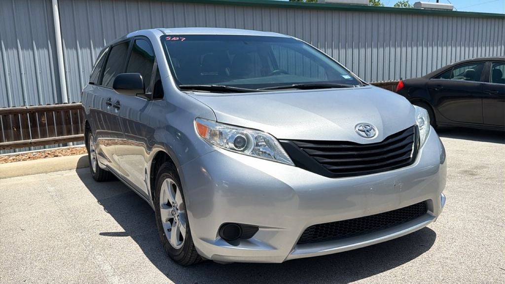 2015 Toyota Sienna L 7 Passenger