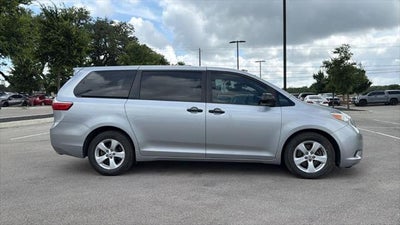 2015 Toyota Sienna L 7 Passenger