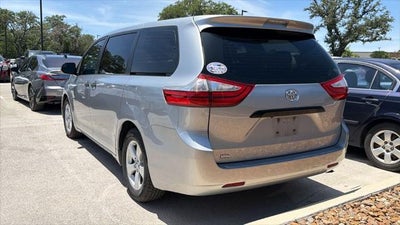 2015 Toyota Sienna L 7 Passenger