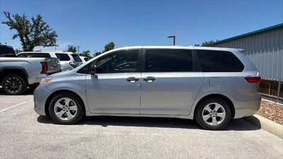 2015 Toyota Sienna L 7 Passenger