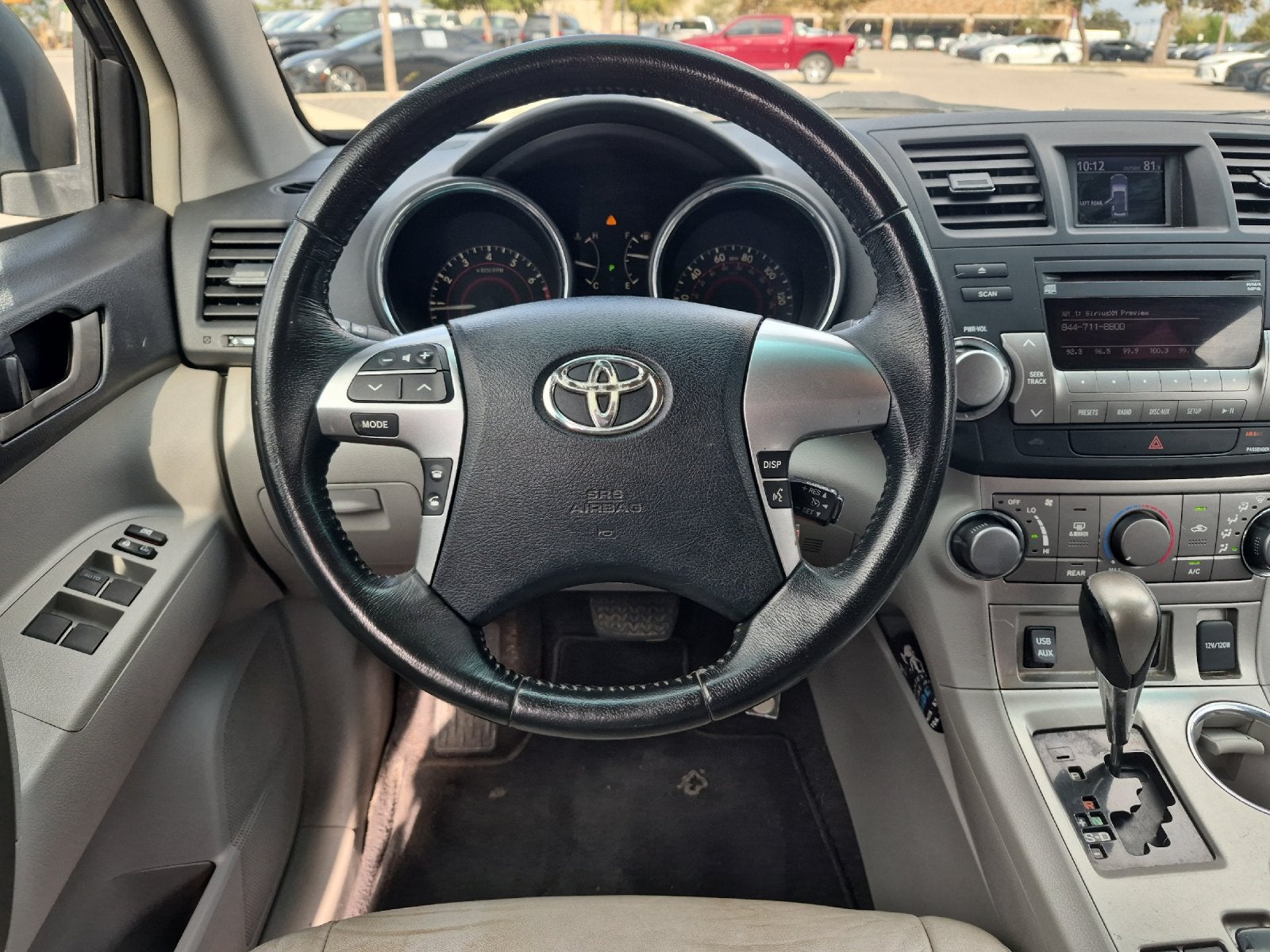 2011 Toyota Highlander SE