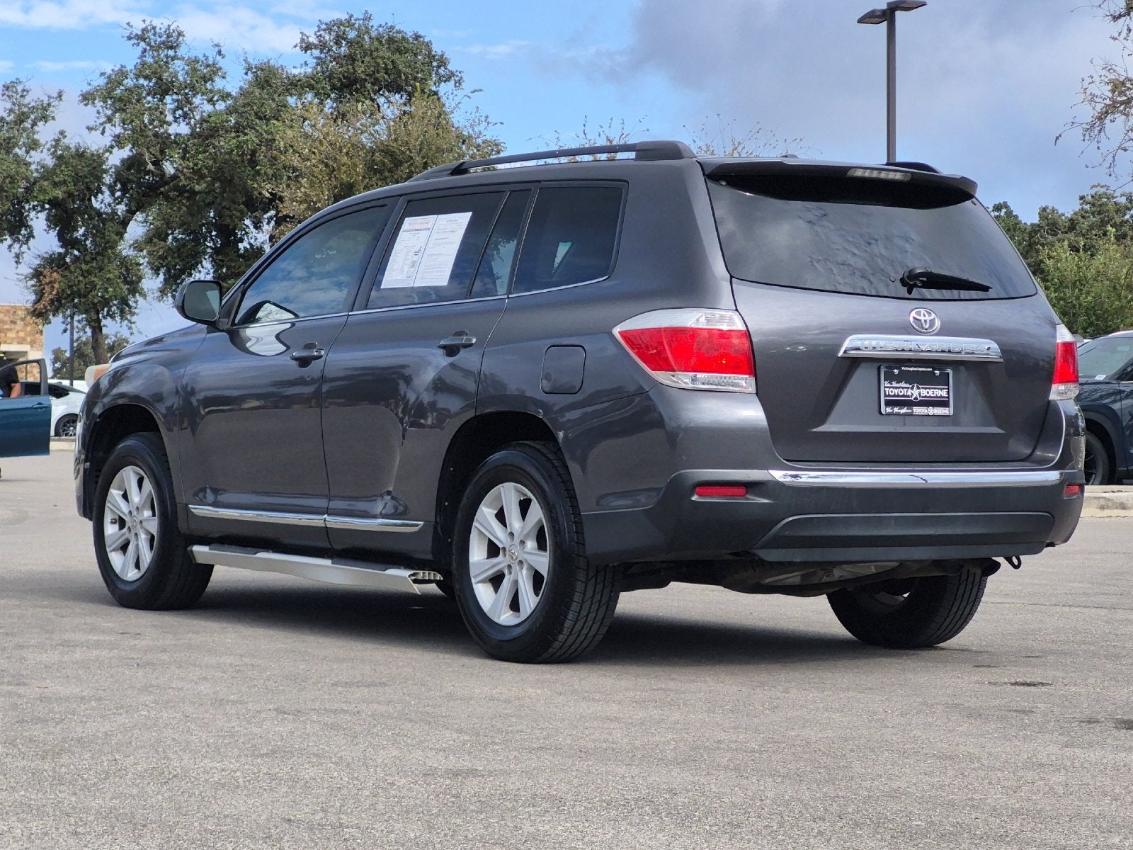 2011 Toyota Highlander SE