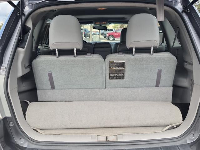 2011 Toyota Highlander SE