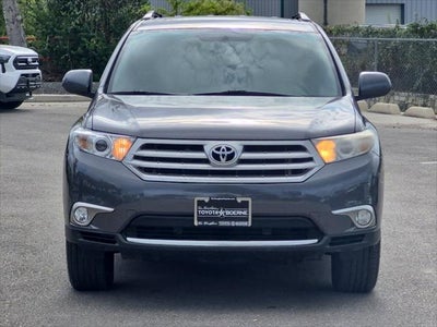 2011 Toyota Highlander SE