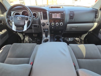 2015 Toyota Sequoia SR5 5.7L
