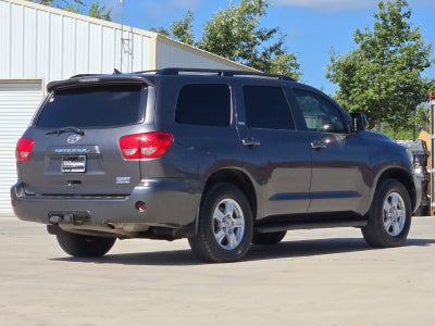2015 Toyota Sequoia SR5 5.7L