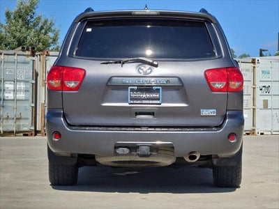 2015 Toyota Sequoia SR5 5.7L