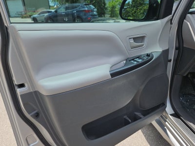 2020 Toyota Sienna L 7 Passenger