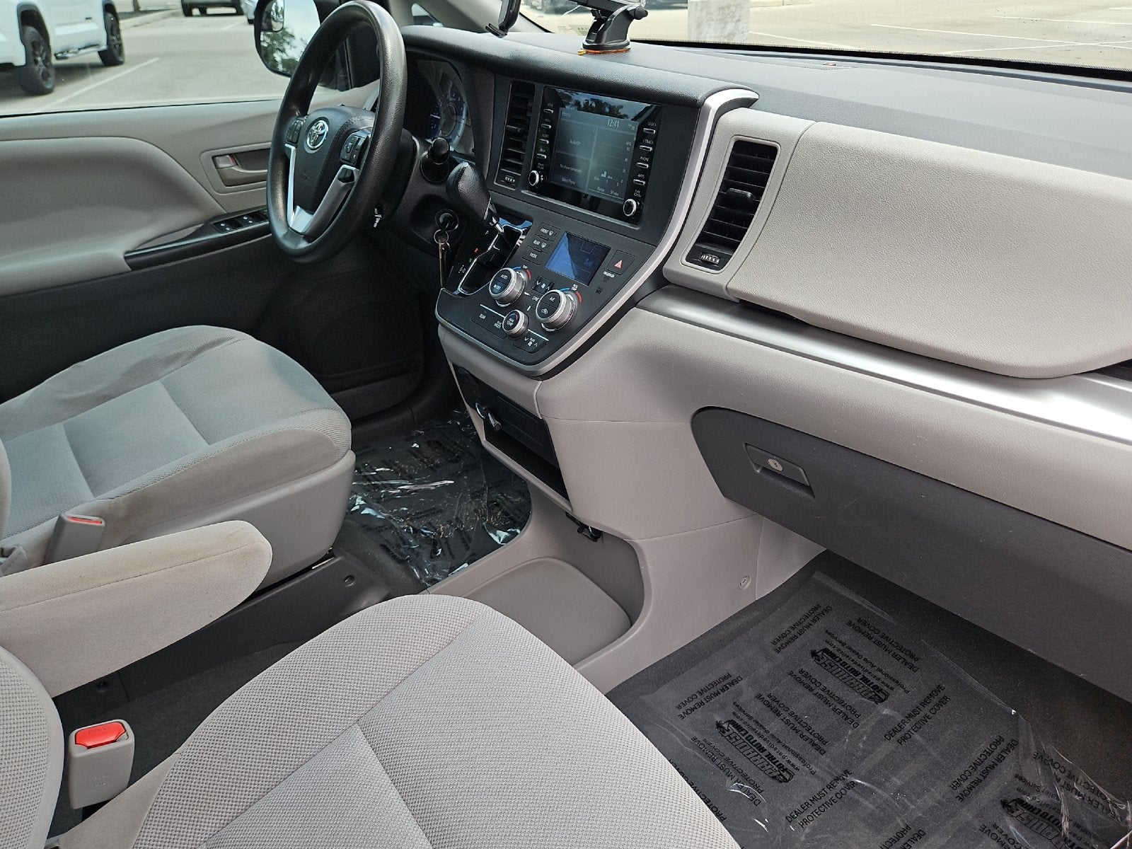 2020 Toyota Sienna L 7 Passenger