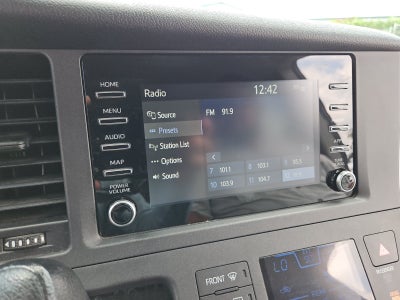 2020 Toyota Sienna L 7 Passenger