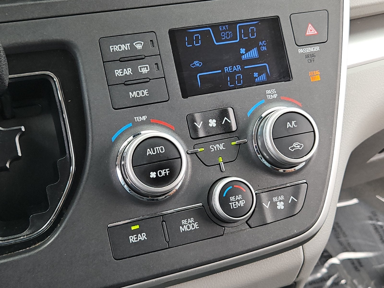 2020 Toyota Sienna L 7 Passenger