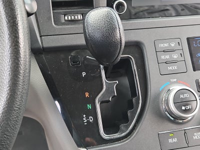 2020 Toyota Sienna L 7 Passenger