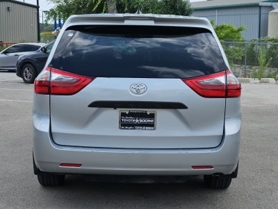 2020 Toyota Sienna L 7 Passenger