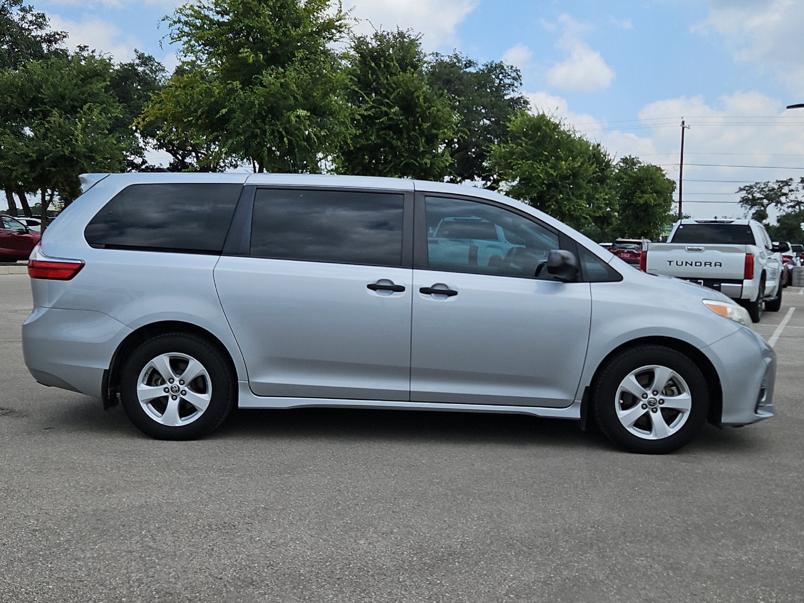 2020 Toyota Sienna L 7 Passenger