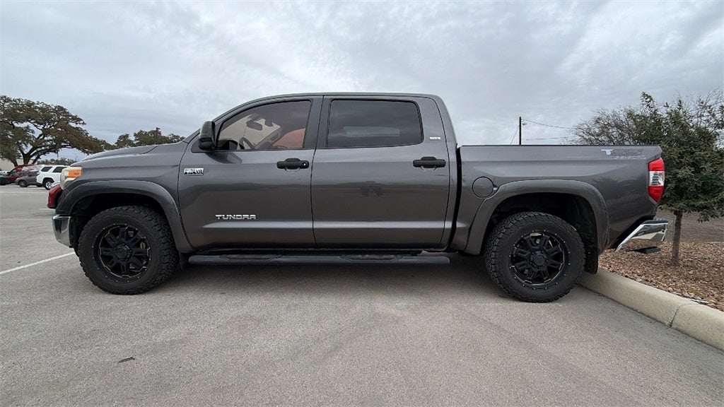 2014 Toyota Tundra SR5