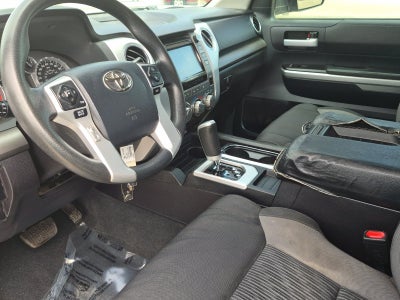 2016 Toyota Tundra SR5