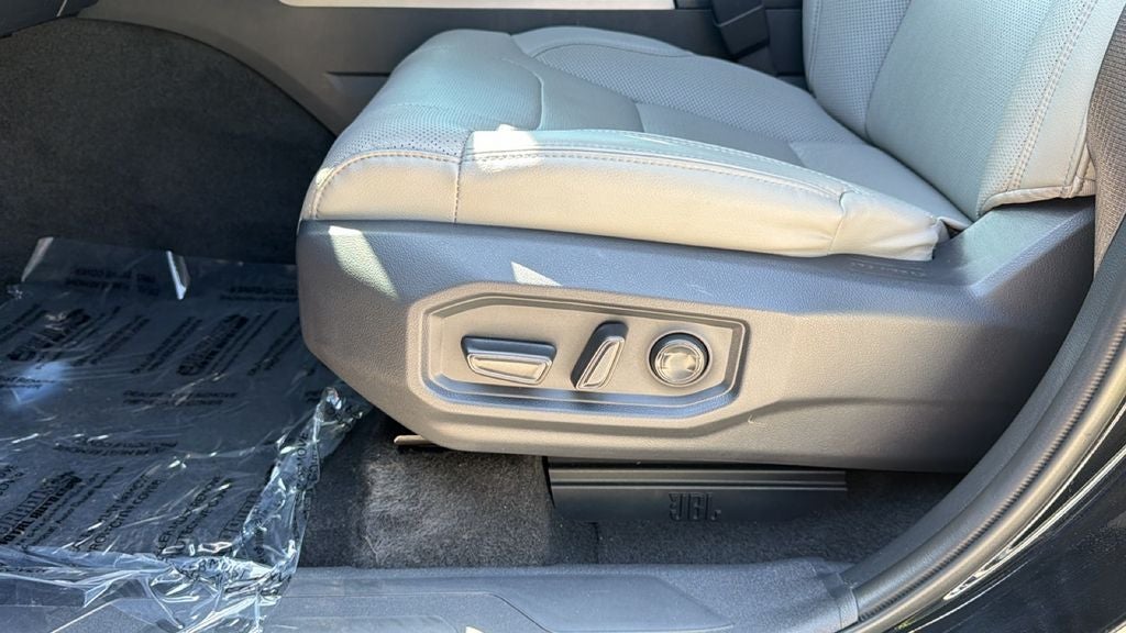 2023 Toyota Tundra Hybrid Limited