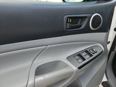 2013 Toyota Tacoma PreRunner V6