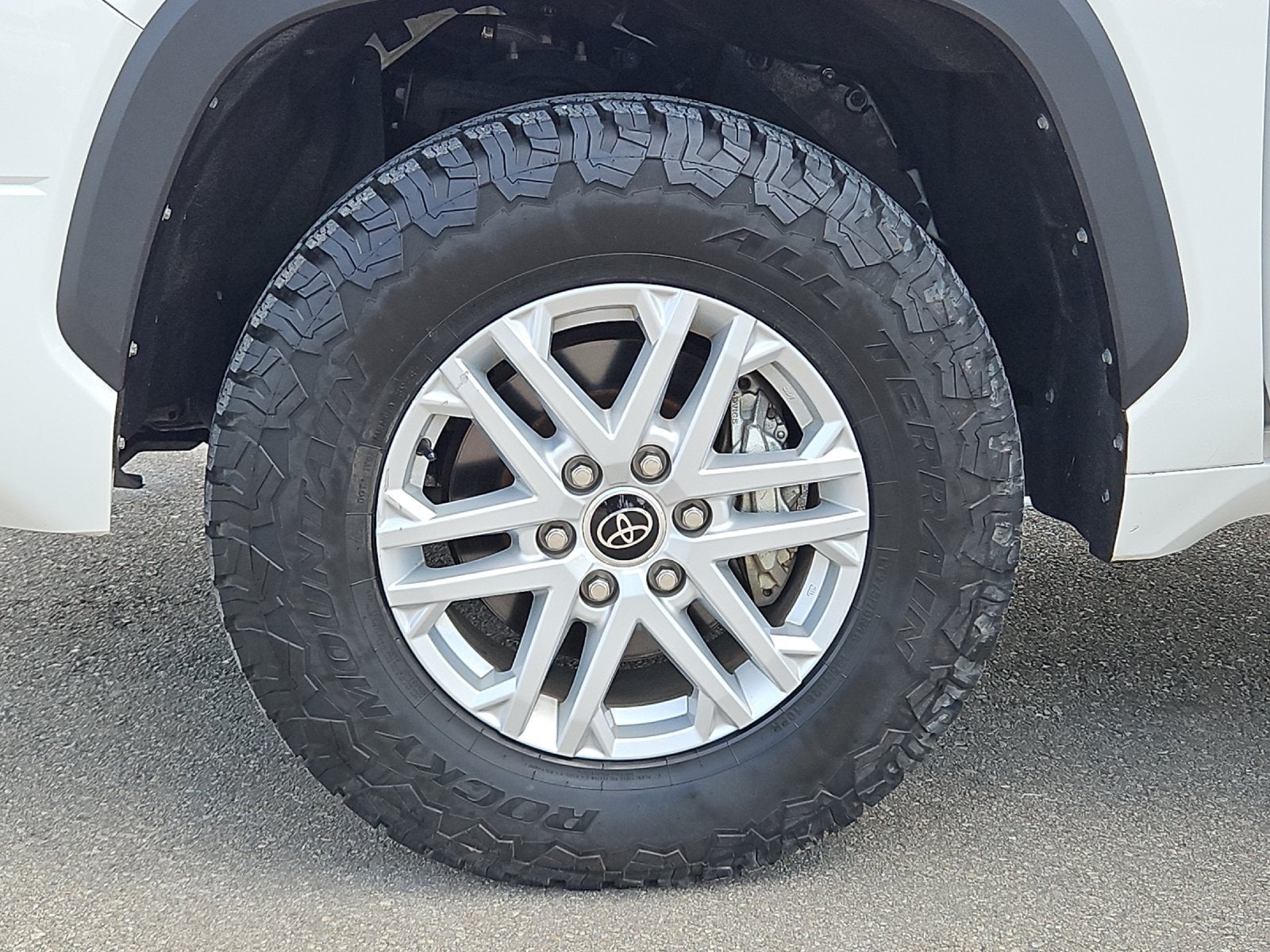 2023 Toyota Tundra SR5