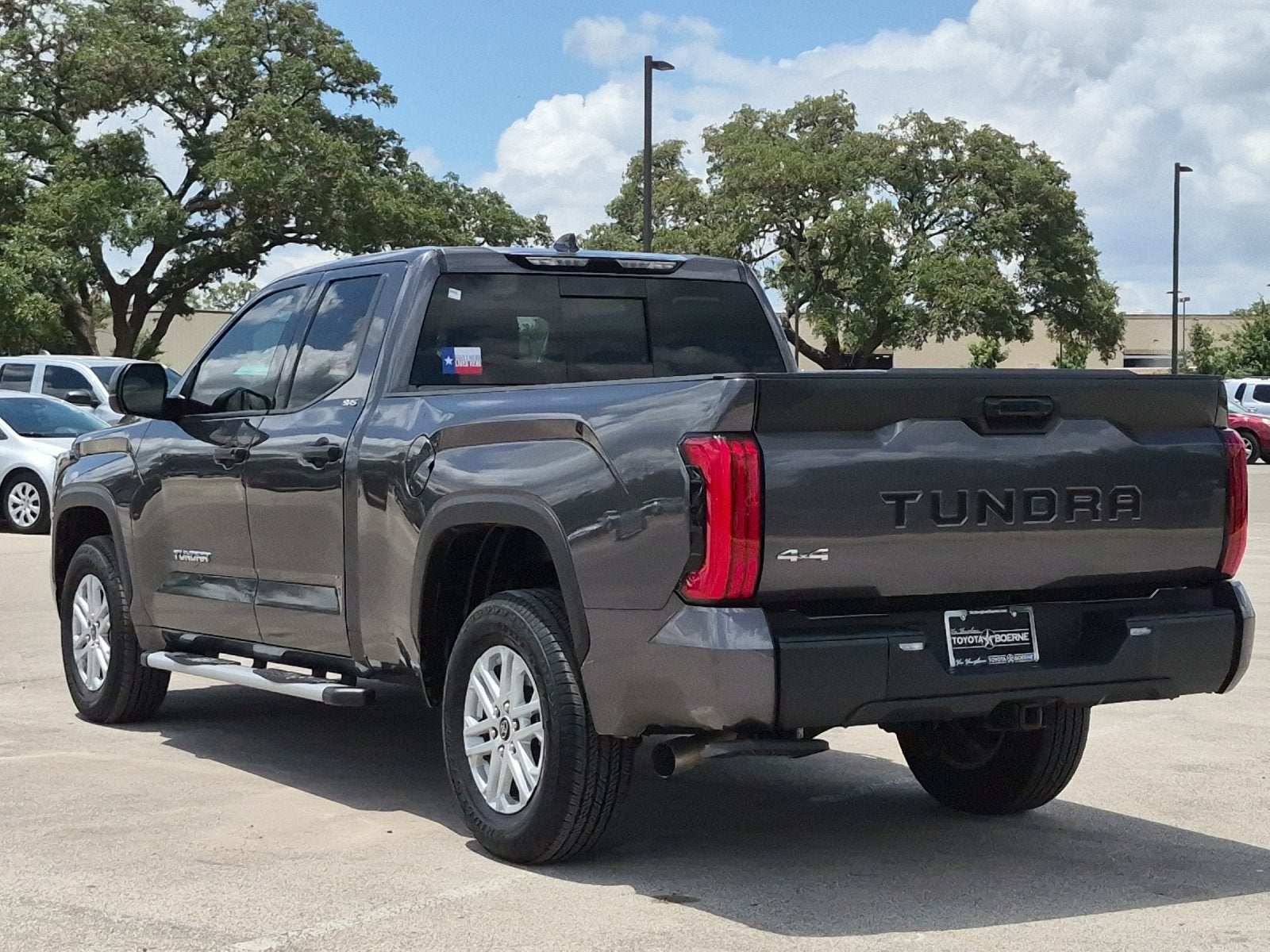 2023 Toyota Tundra SR5