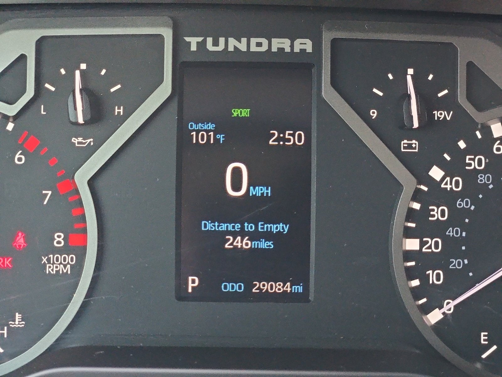 2024 Toyota Tundra SR5