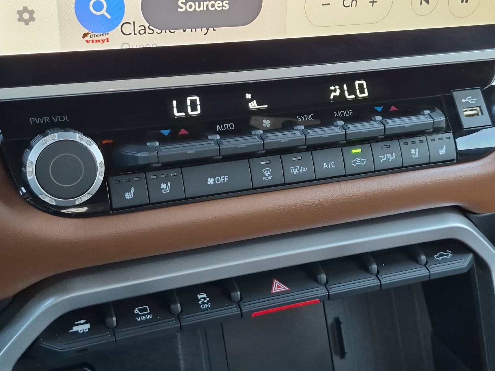 2025 Toyota Tundra Hybrid 1794 Edition