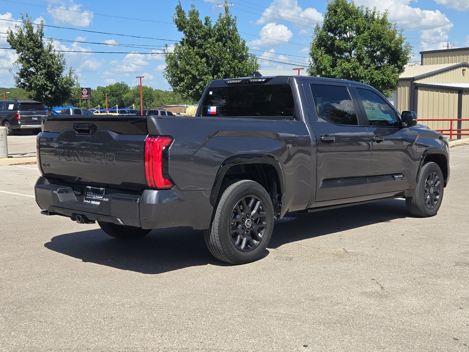 2024 Toyota Tundra Platinum